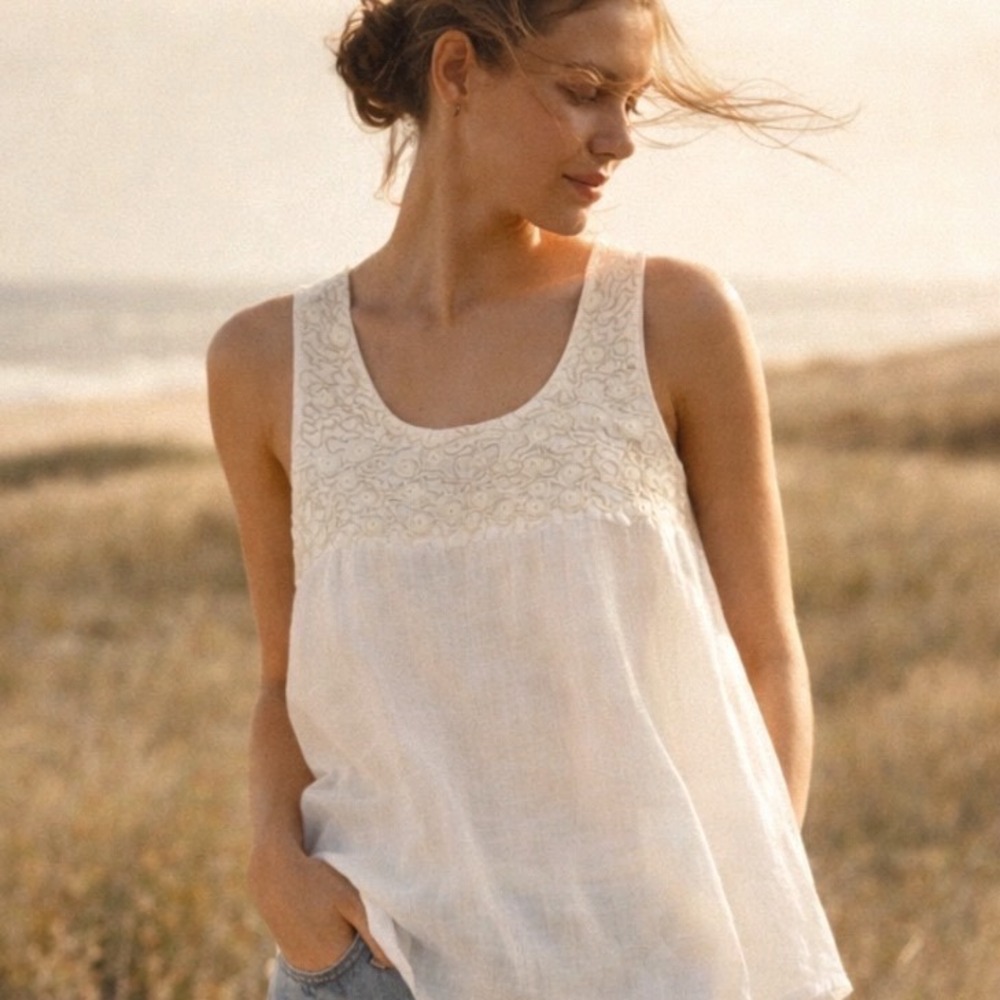Raga White Embroidered Swing Top Sample XS Coastal Boho